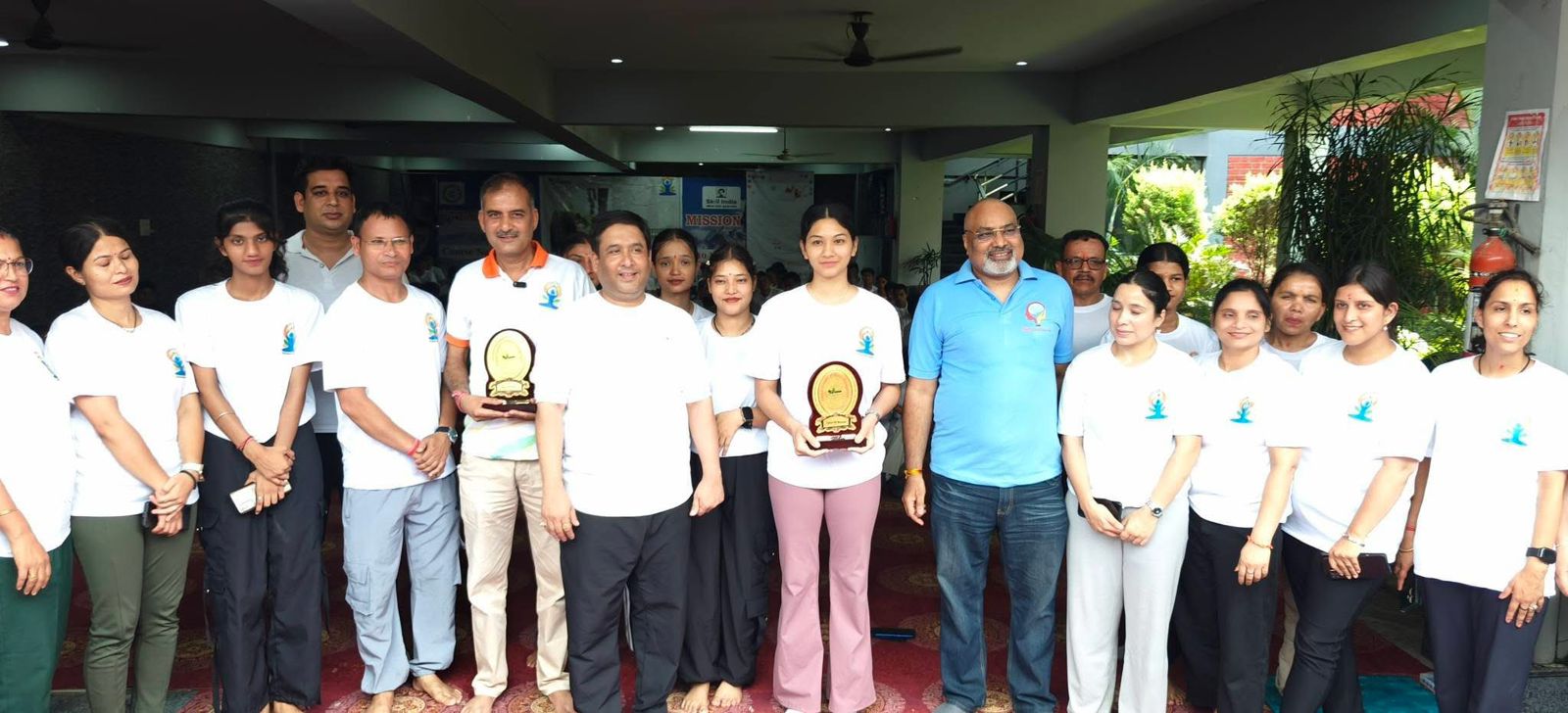 अंतरराष्ट्रीय योग दिवस पर देहरादून में भव्य योग व मेंटल वेलनेस शिविर का आयोजन