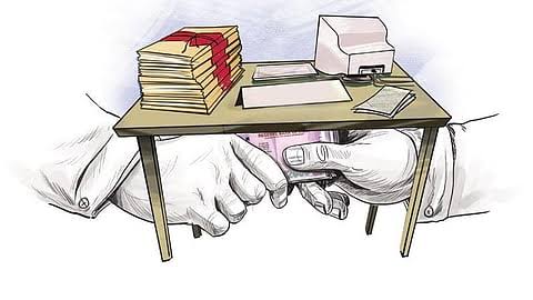 सतपुली में विजिलेंस की बड़ी कार्रवाई,उपकोषाधिकारी रिश्वत लेते रंगे हाथ गिरफ्तार