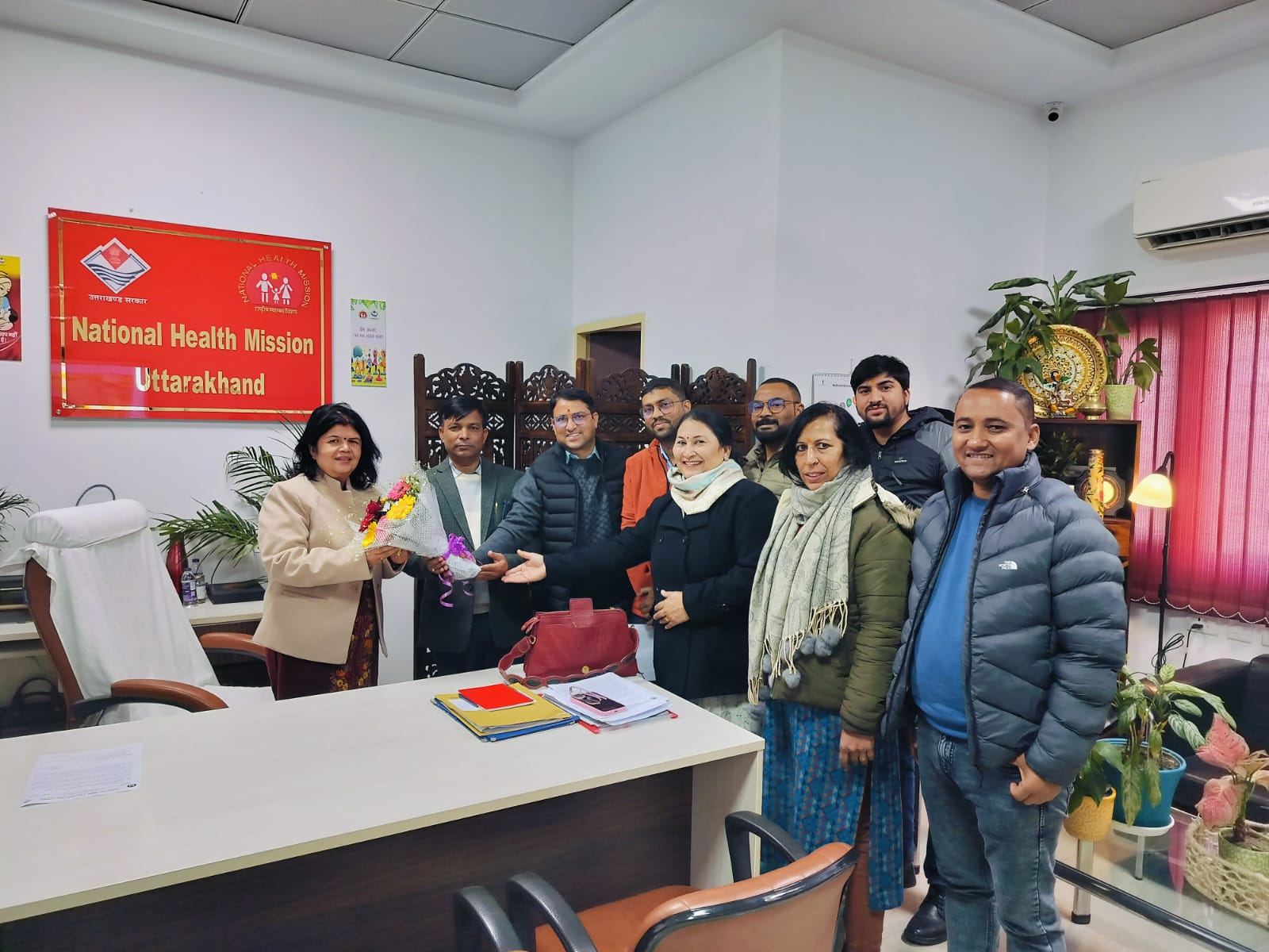 तीन माह से वेतन नहीं मिलने पर NHM आउटसोर्स कर्मचारियों में आक्रोश, प्रदेश कार्यकारिणी ने मिशन निदेशक से की मुलाकात