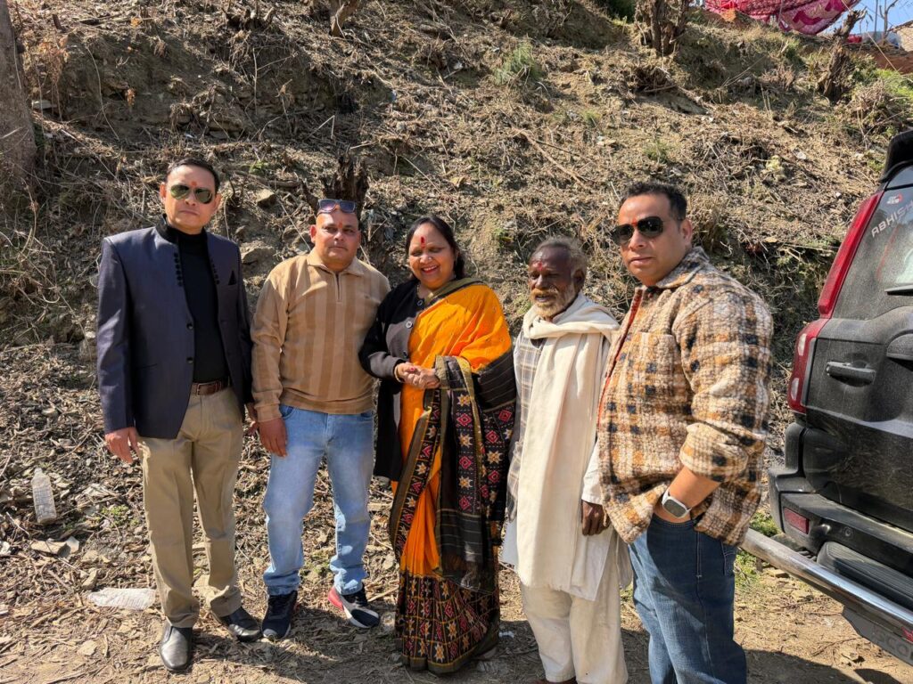 कांग्रेस नेत्री अरुणा कुमार ने किया जनसंपर्क