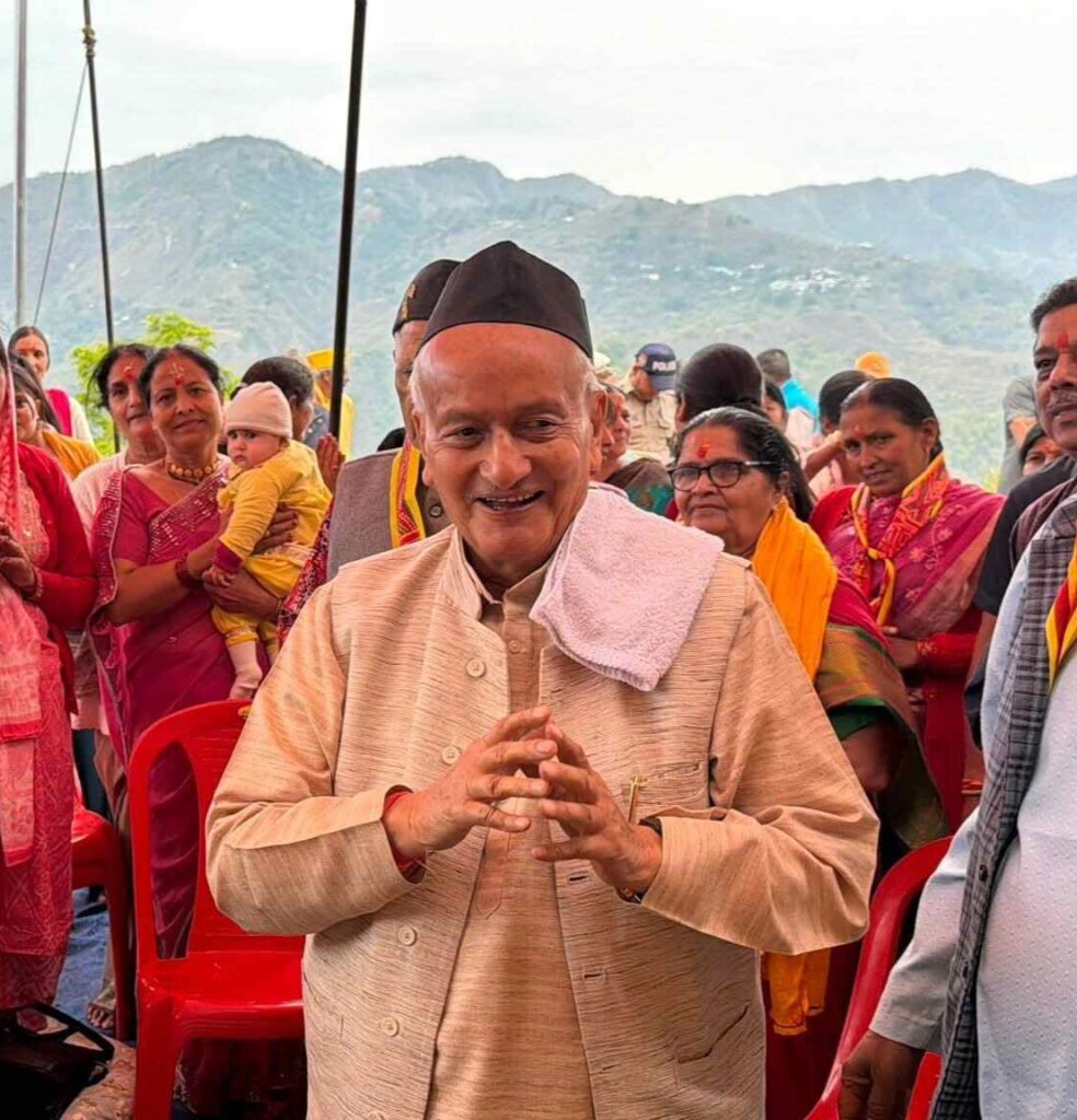 गढ़वाल-कुमाऊं राजनीति में फिर बढ़ी खाई