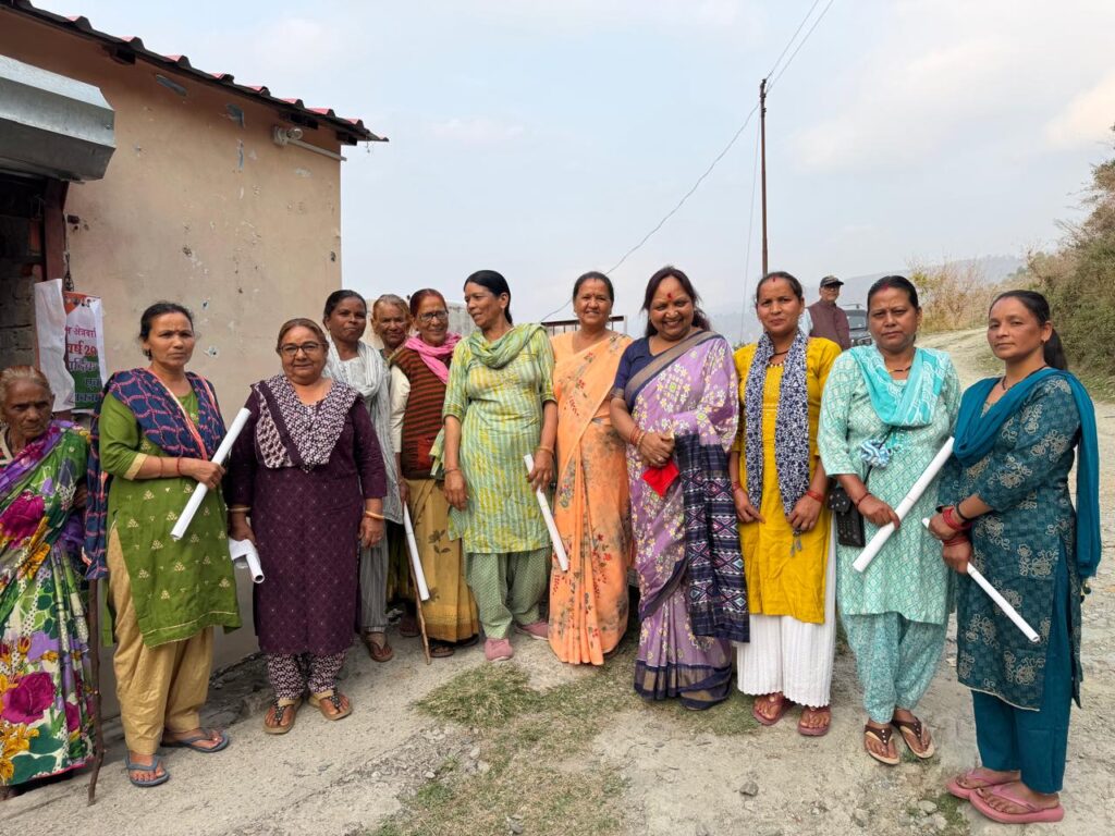कांग्रेस नेत्री अरुणा कुमार का कोट ब्लॉक दौरा, छात्रों और कार्यकर्ताओं का बढ़ाया उत्साह